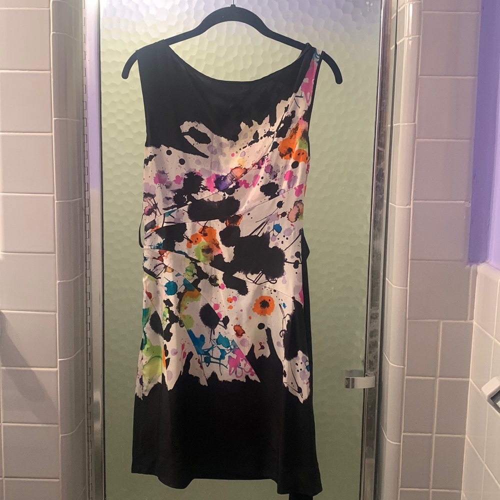 Diane Von Frustenberg flowerbomb dress - size 4